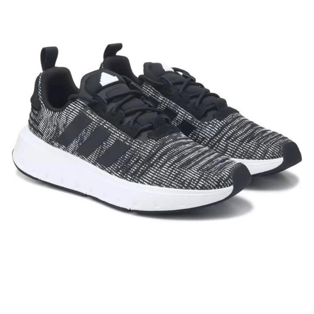 Adidas Swift Run 23 Men's Size 10 Black White New 9040